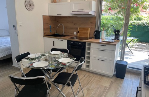 Argeles-sur-Mer Apartment | Ground Floor Apartment in Argelès-sur-Mer, Sleeps 4, Garage, Garden, Near Beach