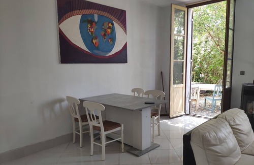 Soulac-sur-Mer Apartment | Ground floor apartment in Soulac sur Mer 2.9km from the central beach.