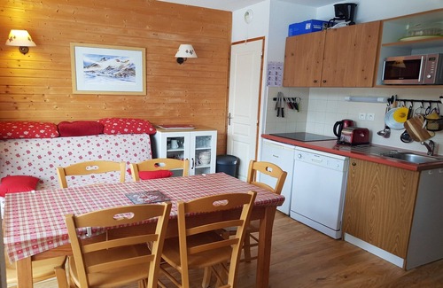 Chamrousse Apartment | Ground floor apapartment in Chamrousse