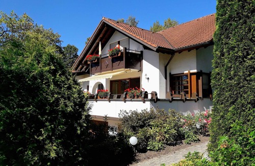 Bad Duerrheim Apartment | Ground floor apartment on the first floor 4 stars DTV - Landhaus Christina 2 very nice 4 stars