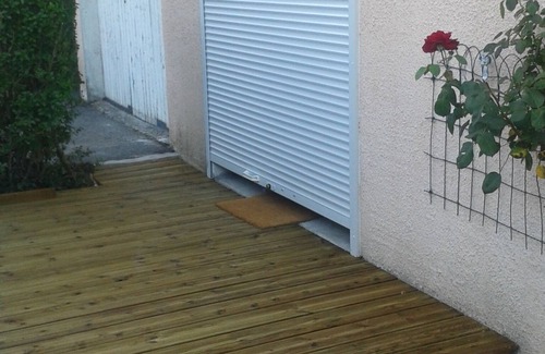 Doussard Apartment | Ground floor apartment T2 Doussard garden and parking