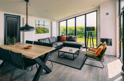 Herkingen Cottage | Ground floor bungalow for 7 persons