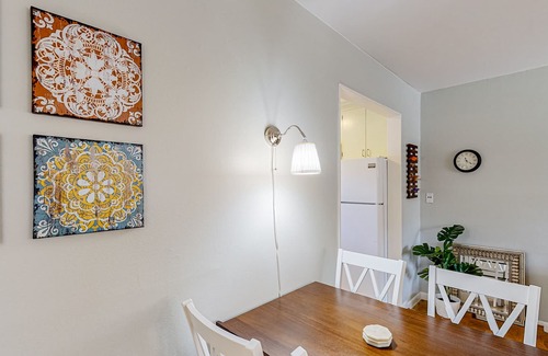 Westfield Condo | Ground-floor condo - walk to Lake Austin - dog-friendly, WiFi, and central AC