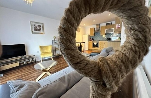 Derby Apartment | Ground Floor Deluxe - Courtyard View