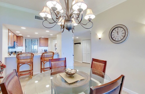 Fernandina Beach Condo | Ground Floor Turtle Dunes - Back Patio Just Steps from Ocean!