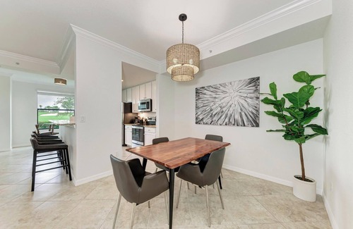 Lakewood Ranch House | Ground Floor Veranda - Lakewood National GC - 2BR + Den + Garage + Driveway