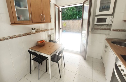 Hondarribia Condo | Ground floor with magnificent terrace in a quiet neighborhood,