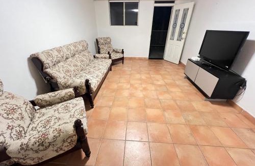 Hurlstone Park Apartment | Ground Level Apartment with Pool