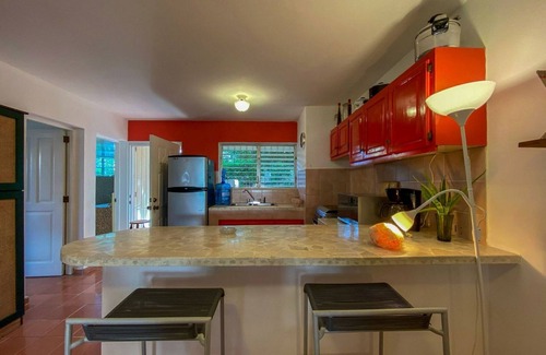 La Esplanada Apartment | Groundfloor 1BD guest-friendly condo with pool/parking/TV/Internet