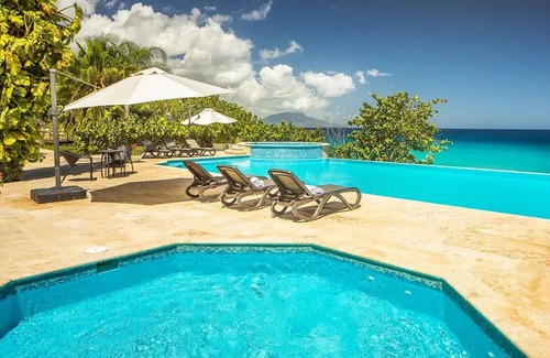 Los Brazos Apartment | Groundfloor condo on the beach, 3BD/3BT, pool, near everything in Sosua