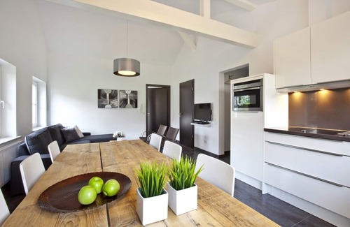 Neuastenberg House | Group accommodation in the Sauerland - five apartments, one house, lots of space for you all together