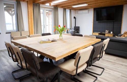Municipality of Oirschot House | Group accommodation near our own food forest
