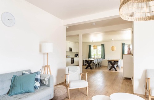 Nes Apartment | Group Apartment on Ameland by De Vleijen