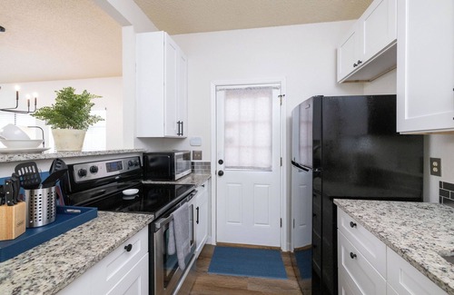 Euless House | Group-Friendly Retreat w/Ideal for Exploring DFW