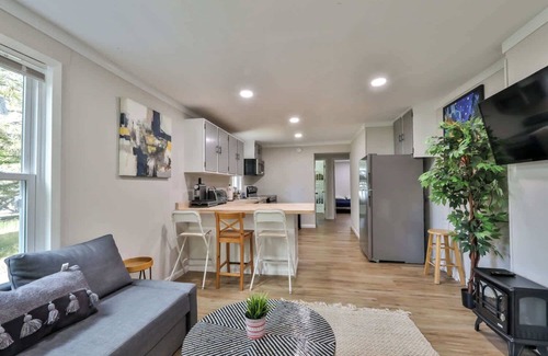 Hunter Apartment | Group Getaway 1 Mile From Hunter Mtn w/Fire Pit