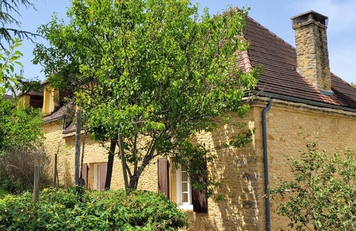 La Chapelle-Aubareil House | Group gite, swimming pool and tennis court