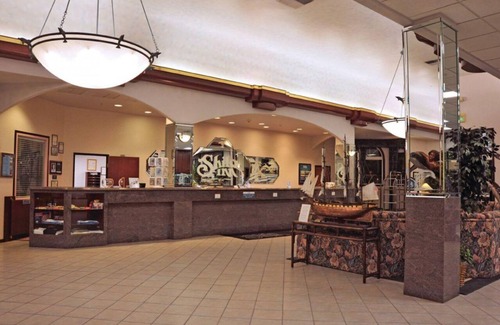 Ocean Shores Hotel | GROUPS BEACH ESCAPE! COMFY UNIT, POOL, PARKING