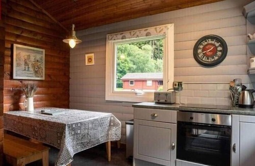 Rashfield Cabin | Grouse Lodge