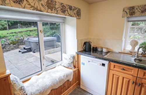 Leominster Cottage | Grove Cottage