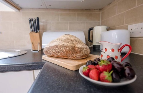 Woodbridge House | Grove Farm Bungalow and Annexe, Dallinghoo