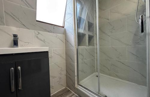 Mile End House | Grove Rooms 2