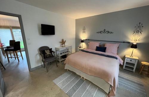 Le Poinconnet Apartment | GSand Le Clos du May