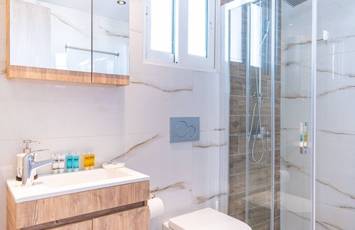 Kerameikos Apartment | Gtrip Charming Acropolis View Duplex