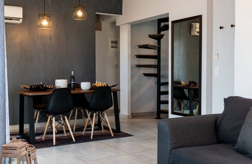 Kerameikos Apartment | Gtrip Charming Acropolis View Duplex