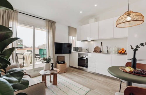 Sants Apartment | Guacimal - 1 bedroom and terrace in Sants