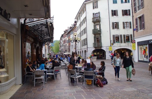Annecy Old Town Apartment | Guest Beautiful studio annecy lake