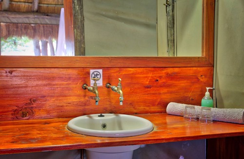 Windhoek West Cabin | Guest Farm Kiripotib