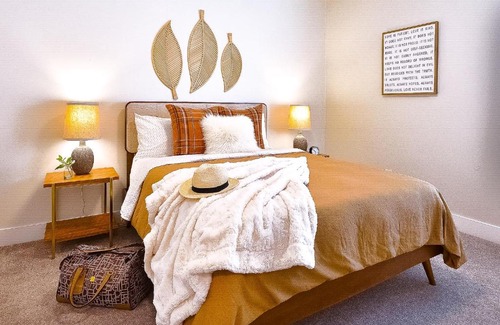 Meridian House | Guest Favorite 3BD 2BA Meridian Home for Business & Pleasure