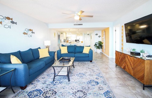 Ormond-by-the-Sea Condo | Guest Favorite. Direct Oceanfront. Views. Balcony. Pool. Beach Gear.
