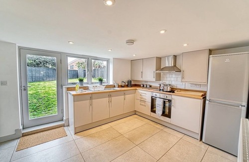 Leominster House | Guest Homes | Bridgepoint House