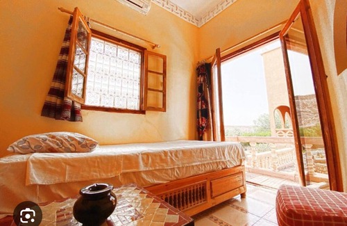 Ait Benhaddou Bed & Breakfast | Guest house DEFAT KASBAH quiet space with swimming pool and pleasant view.