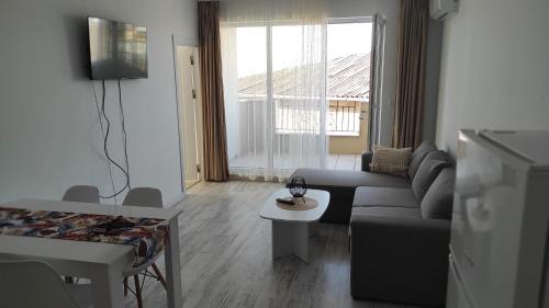 Obzor House | Guest House Drazhev