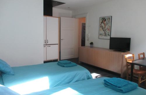 Leuven House | Guest House Feliz