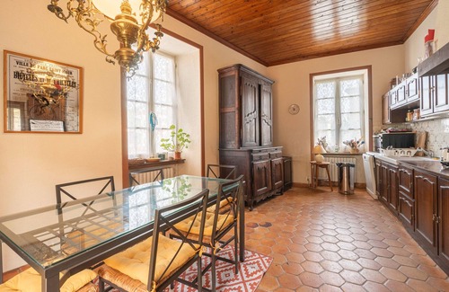 Nieulle-sur-Seudre House | Guest House 'Pierre-Isaac Garesché' with Shared Terrace, Shared Garden and Wi-Fi