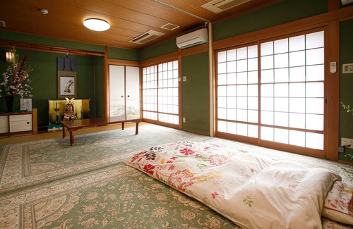 Higashi-osaka House | Guest House Gairojyu