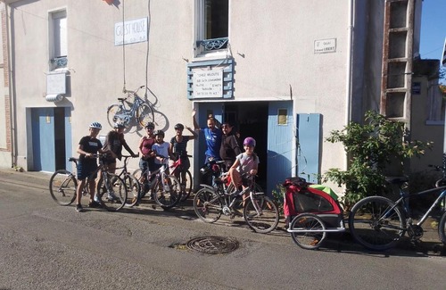 Paimboeuf House | GUEST HOUSE groupe et Famille