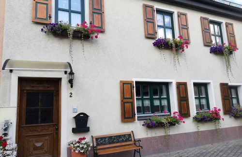 Feuchtwangen House | Guest house with 3 apartments, quietly located in the town center