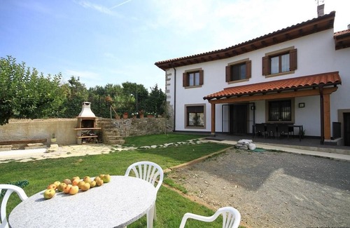 Asiain House | guest room "Casa de la Cadena".