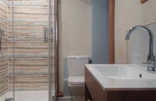 Surzur Bed & Breakfast | Guest Room 'Le Rockin' Chair - L'Hirondelle'