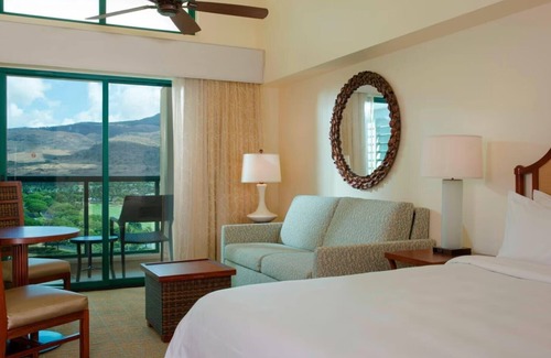 Ko Olina Resort | Guest Room (Studio) Mountain View Penthouse at Marriott's Ko Olina Beach Club