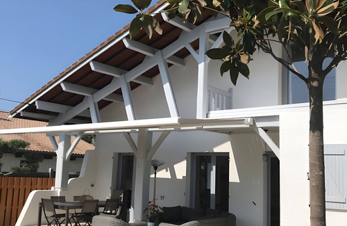 Gujan-Mestras Bed & Breakfast | Guest Rooms at Amaya's - Harmonie Room