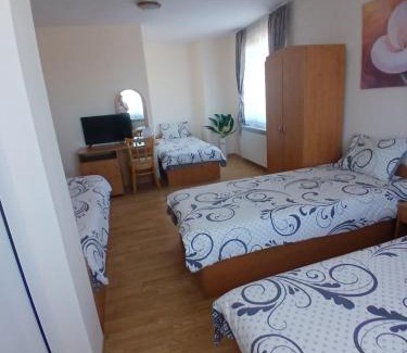 Kvartal Noviya Grad House | Guest rooms Bansko