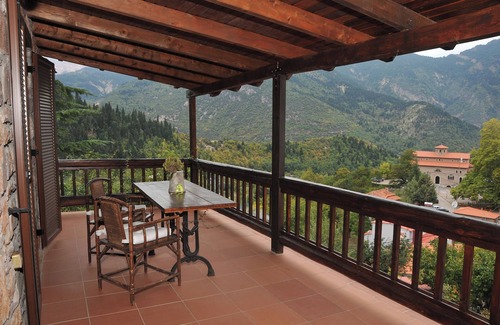 Kalambaka Apartment | Guest Stone House in Aidona #2