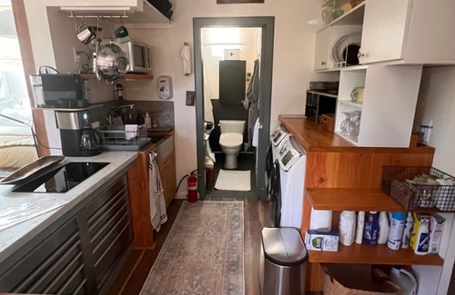 Pacific Palisades House | Guest Suite 3 Blocks To Ocean Bluffs & Town