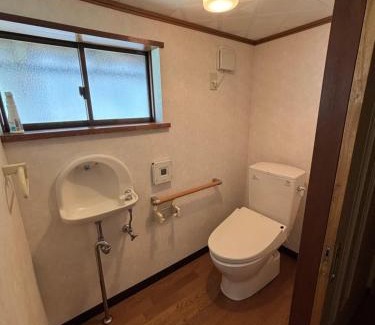 Tonami House | Guesthouse今井邸