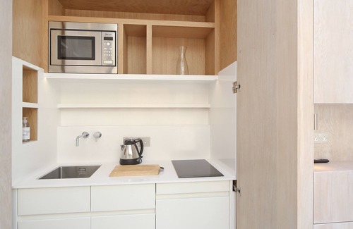 Pembridge House | Guesthouse + Garden - Westbourne Grove